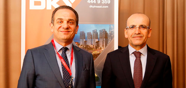 Mehmet Şimşek iş dünyası ile buluştu