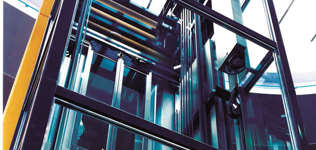 Deprem yönetmeliğine uygun yapılan binalardaki asansörler daha güvenli