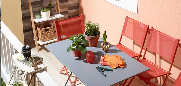 Koçtaş ile Küçük Balkonlarını Keyifli Hale Getirin