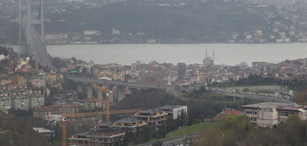 Boğaziçi Köprüsü'nde trafik durduruldu