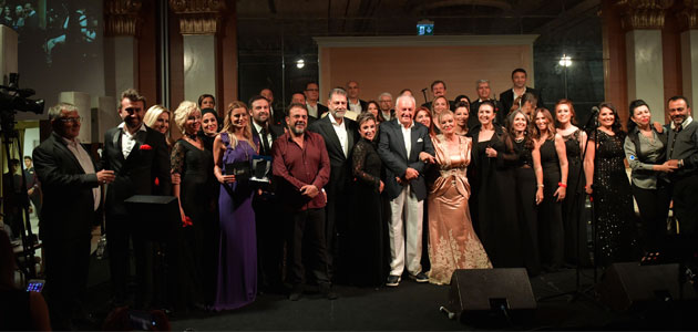 C Majör İş’ten Sesler Korosu Şehit Aileleri Yararına Özel Konser Verdi