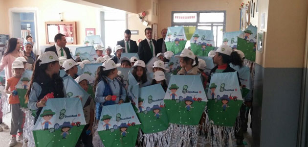 Çiftçiler Günü’ne özel avantajlar Mayıs ayı boyunca Deniz’de