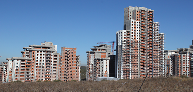 Emlak Konut Ispartakule Evleri Projesinde Filli Boya Etkisi