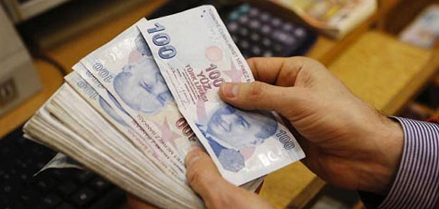 Emekliden izinsiz hesap açan bankalara ceza geliyor