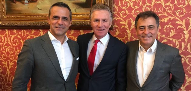 Kayı Holding İrlanda Yatırımları için Görüşmelere Başladı