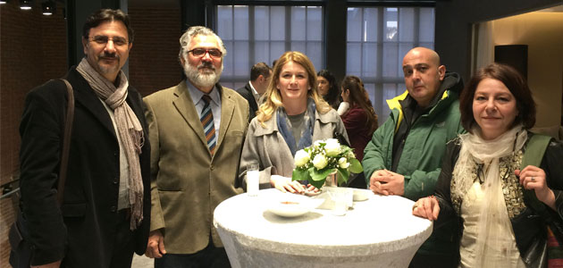 MAHALL BOMONTİ İZMİR yeni sergisiyle sanatseverleri 1851 yılına götürdü