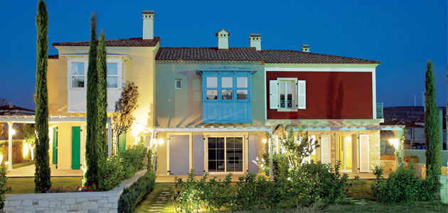 Mi'Marin Köyce Alaçatı Örnek Villa 