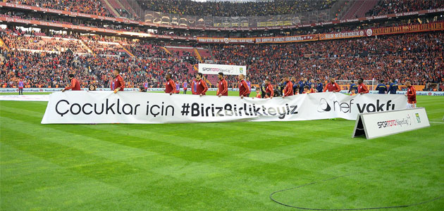 Dev derbinin kazananı çocuklar oldu!