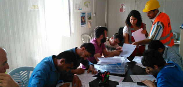 Propa'nın şantiyesinin güvenliğinden Sibel Bingöl sorumlu...