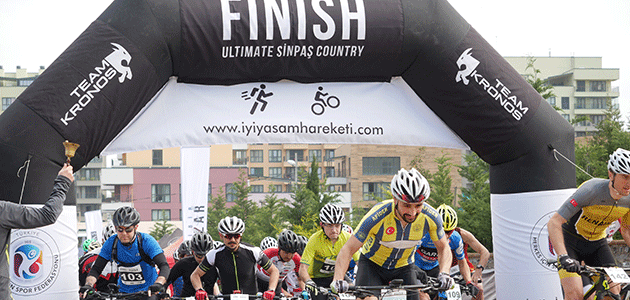 Live in Sinpaş ‘İyi Bir Pazar’  Etkinliğini Düzenledi