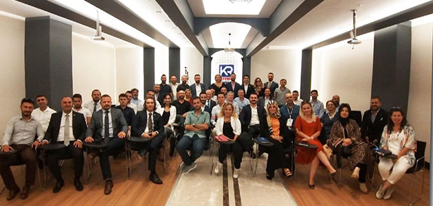 Lüks Konut Satışı Eğitimi Bursa'da Yapıldı